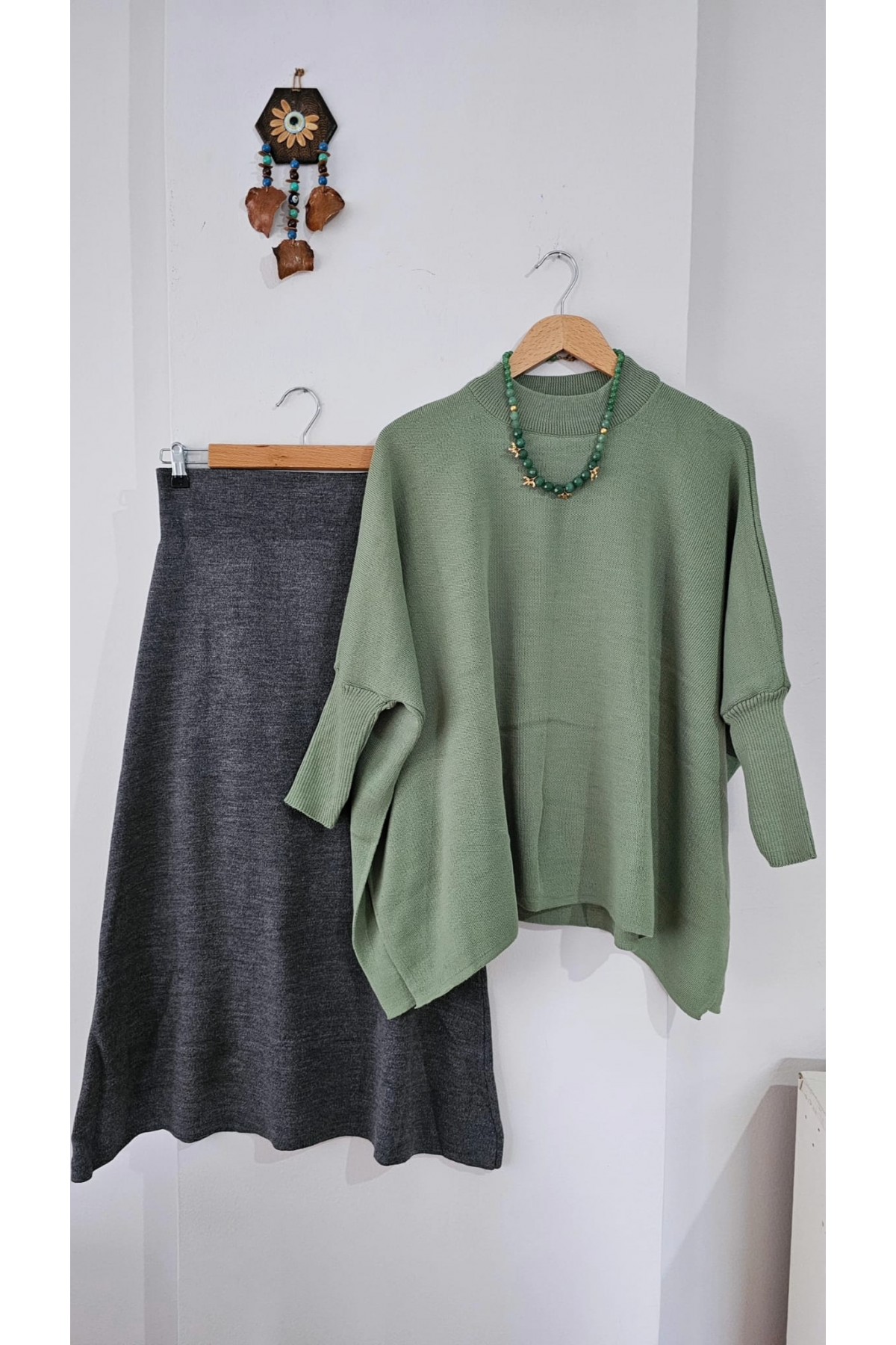 Mint Yeşili Triko Panço